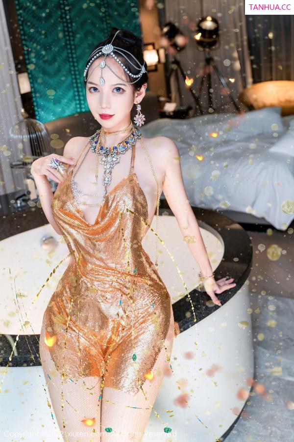 大美媚京  [XiuRen]高清写真图 2022.09.08 No.5559 大美妞儿第5张图片